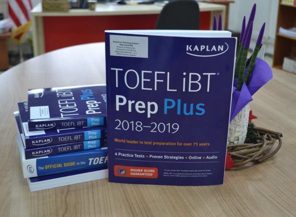 Sách luyện thi Kaplan's TOEFL iBT Prep